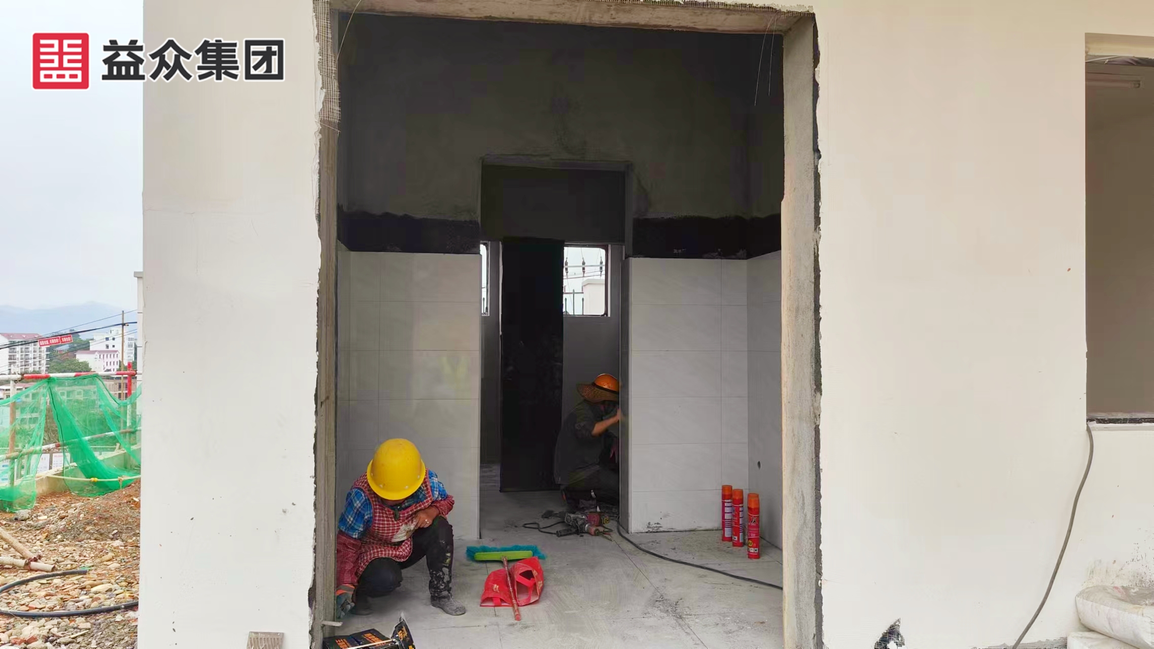 管理用房墻磚鋪貼_副本